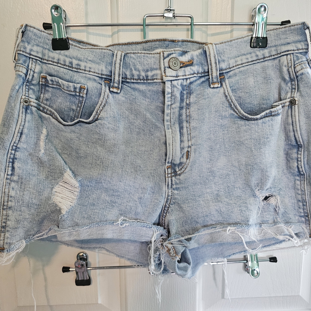 Old Navy Distressed Light Blue Denim Boyfriend Shorts Women's Sz 8